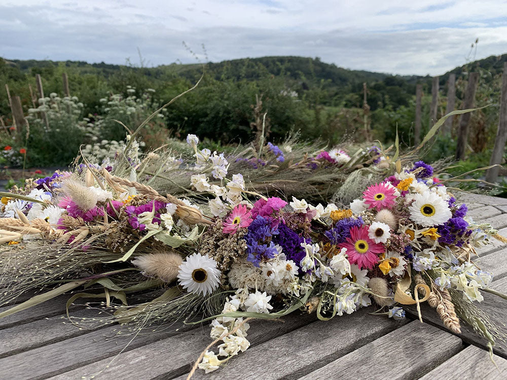 How to Care for Dried Flowers