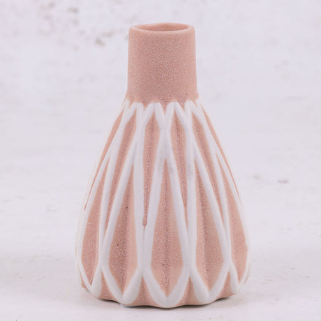 Ridged Patterned Porcelain Vase in Soft Pink, H13.3cm