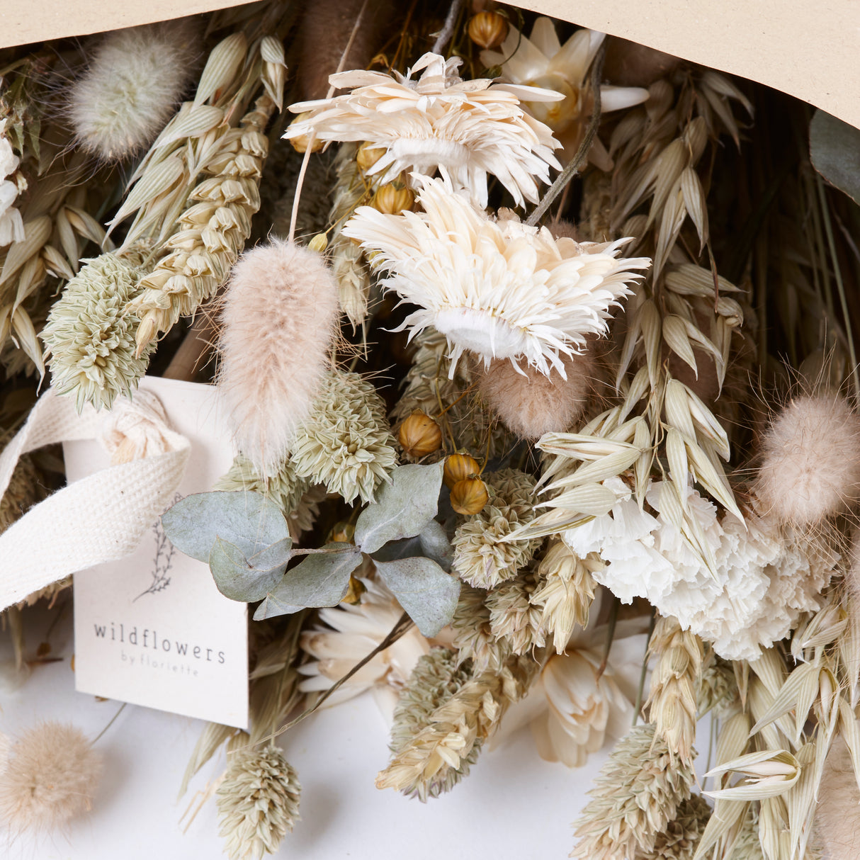 Classic Bouquet, Natural