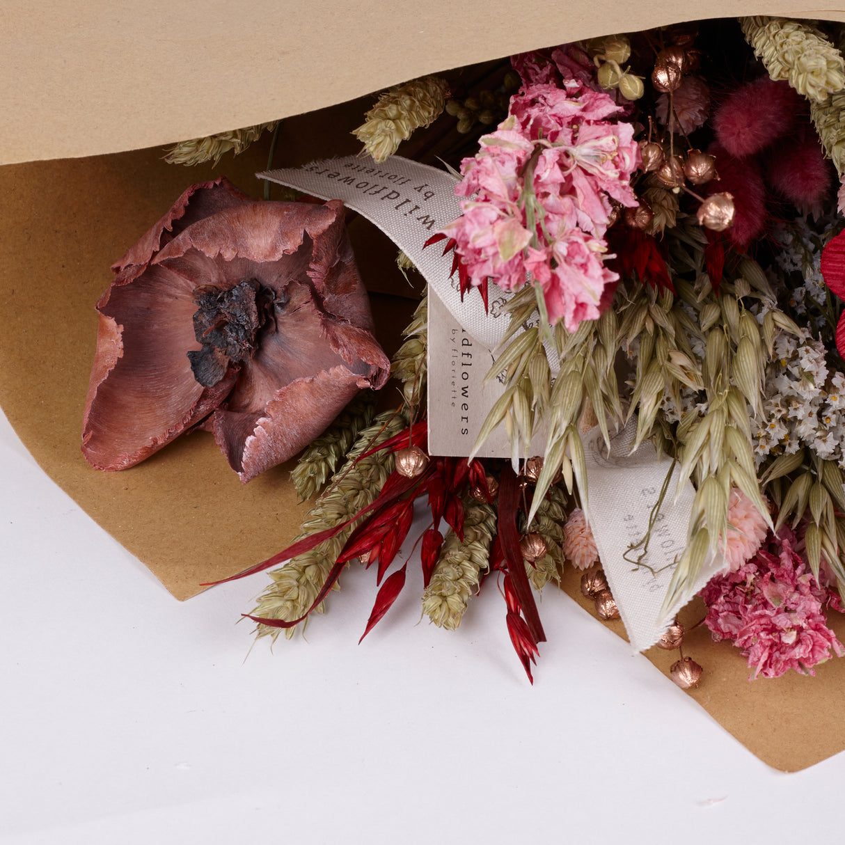 Classic Bouquet, Red Allure