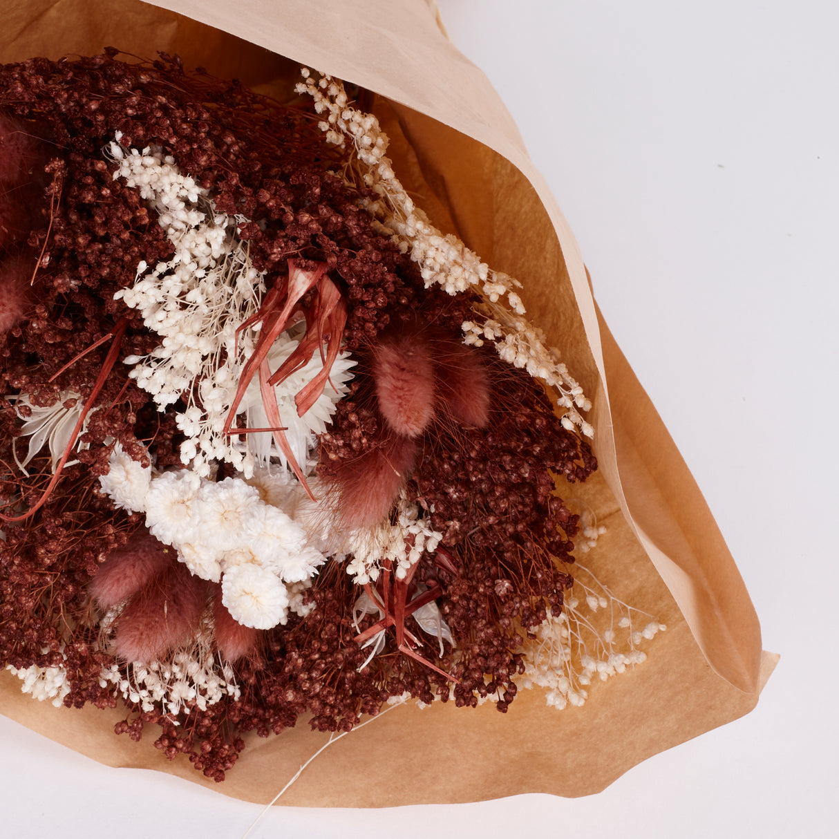 Fantasy, Dried & Bleached Bouquet, Mocha Mousse, Medium