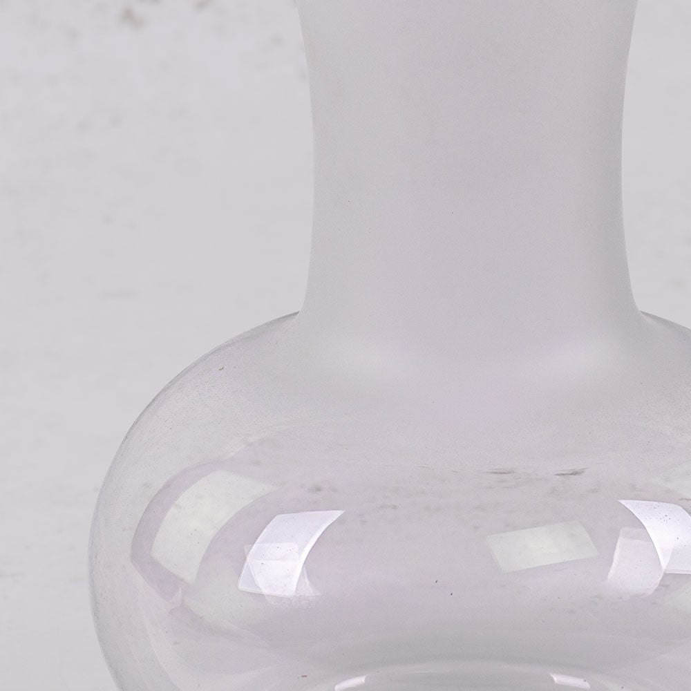 White Glass Vase, H20cm