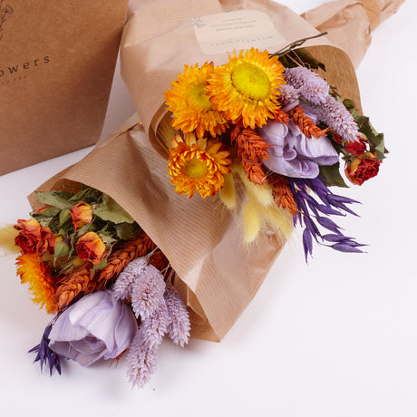 Bucket, Wildflower Bunches, Dried, Autumn Vibes