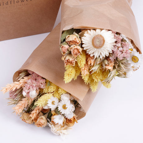 Bucket, Wildflower Bunches, Dried, Honey Blossom