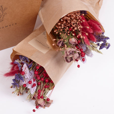 Bucket, Wildflower Bunches, Dried, Red Romance