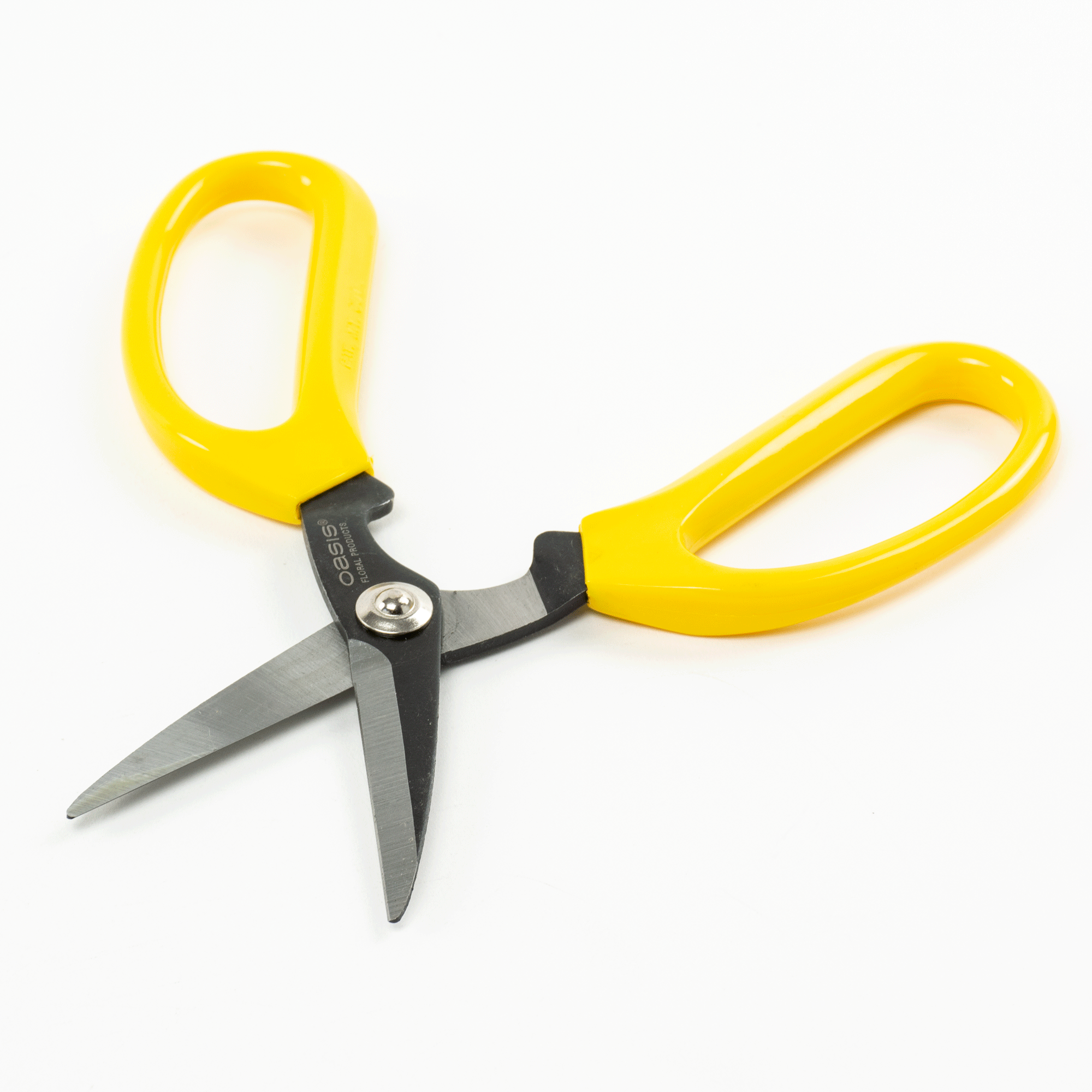 ThThis image shows a pair of economy, carbon blade scissorsis image shows a pair of premium, carbon blade scissors