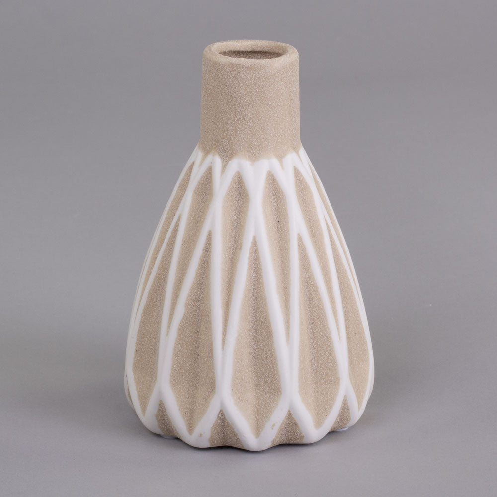 Ridged Patterned Porcelain Vase in Sand, H13.3cm