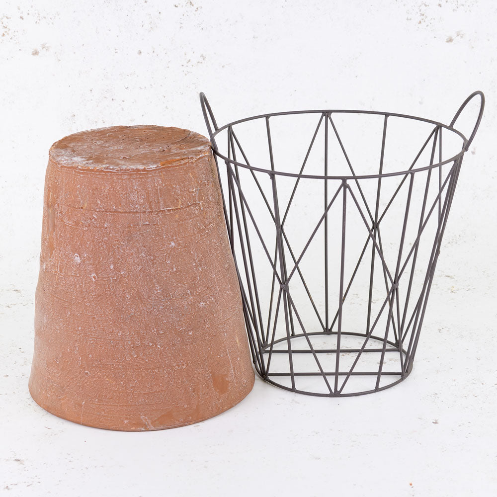 Ceramic Pot in Metal Holder, 28x33cm