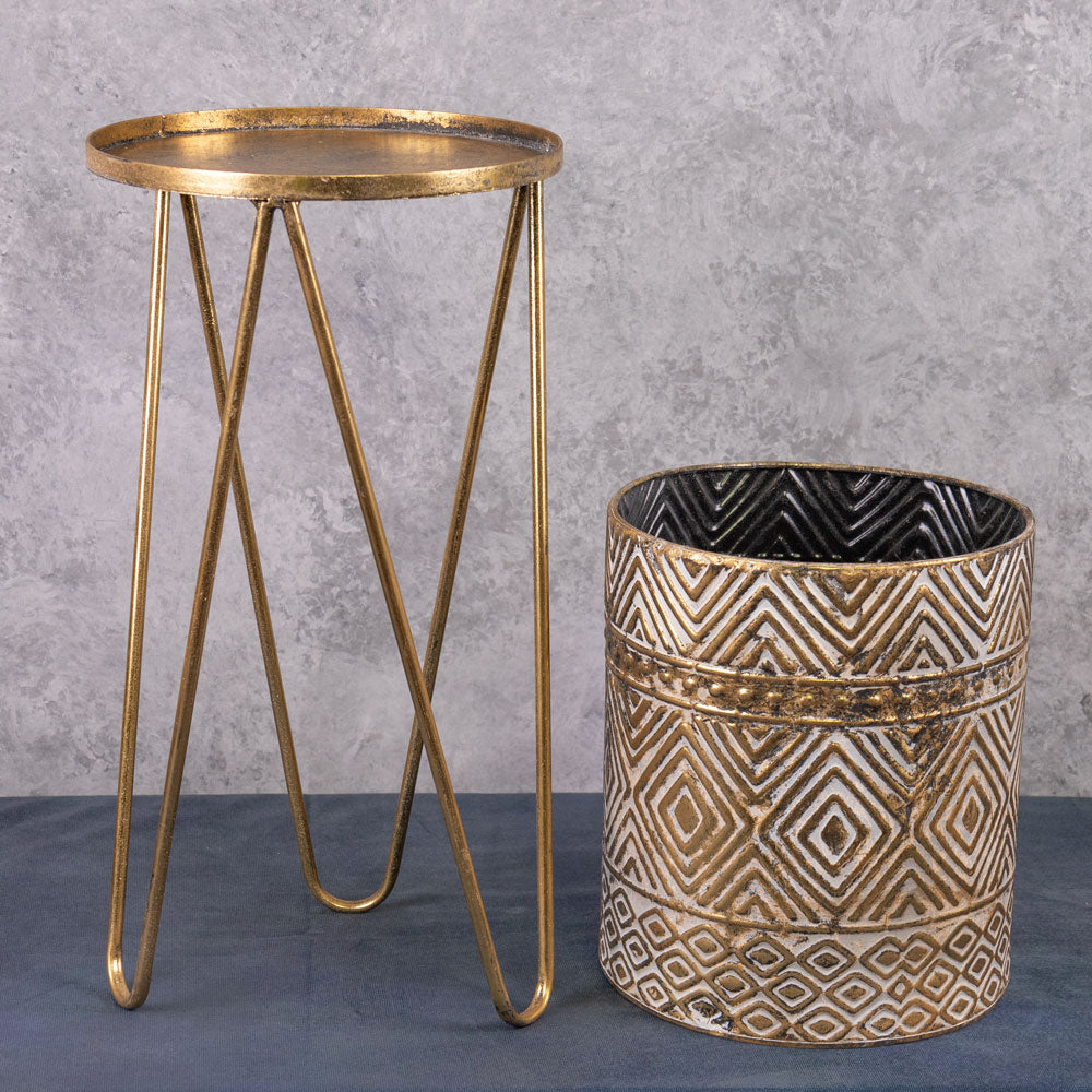 Battambang Metal Pot and Stand, 24x69.5cm